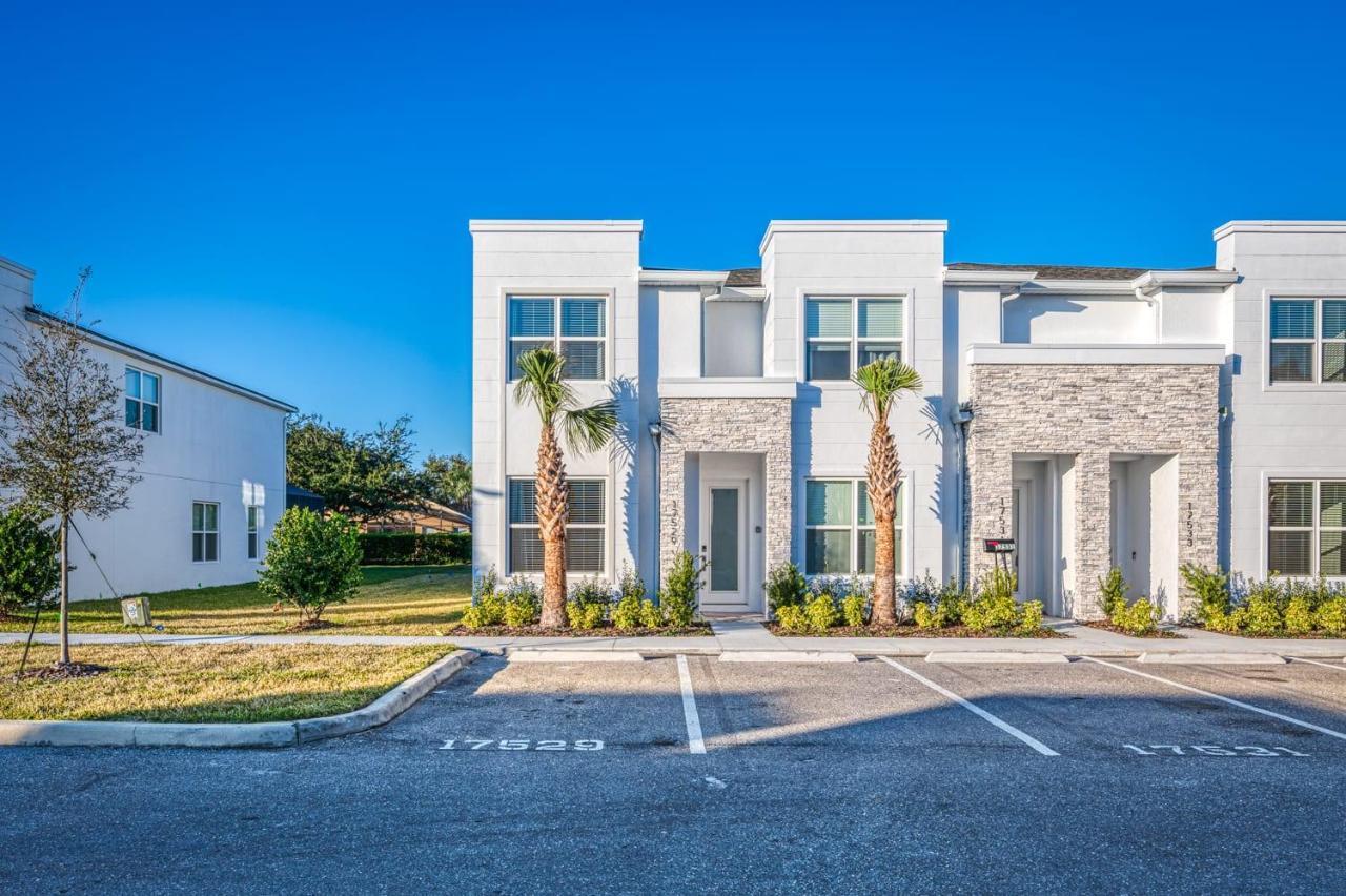 Comfortable Townhome With Private Pool Near Disney Four Corners Bagian luar foto